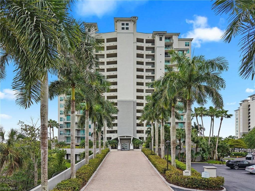 425 Cove Tower DR 403-25