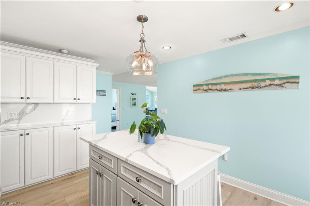 970 Sand Castle RD-16
