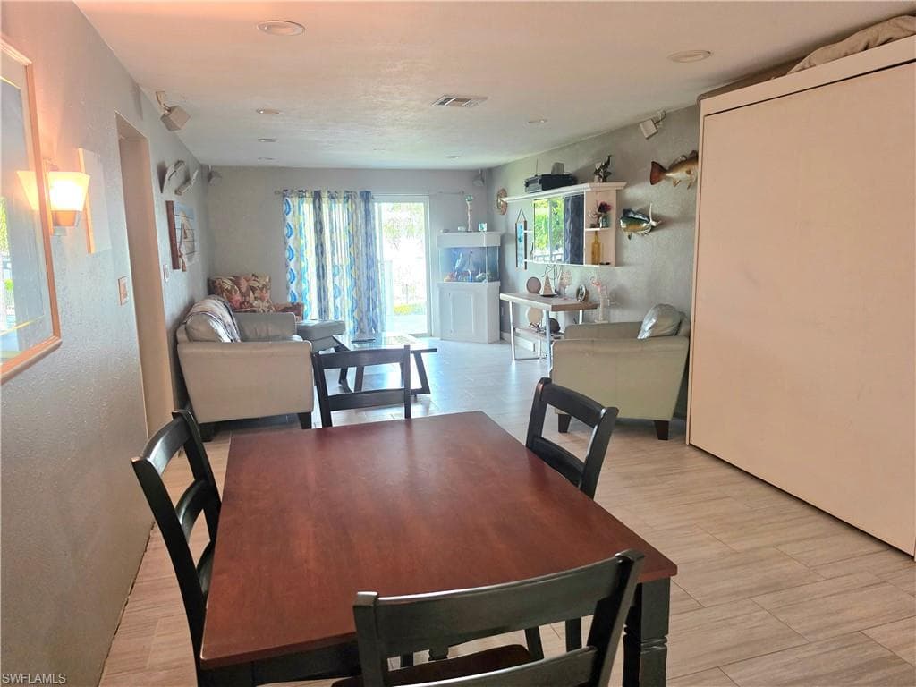 6777 Winkler RD 236-6