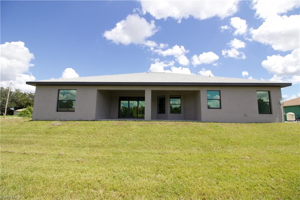 118 Parish DR-22
