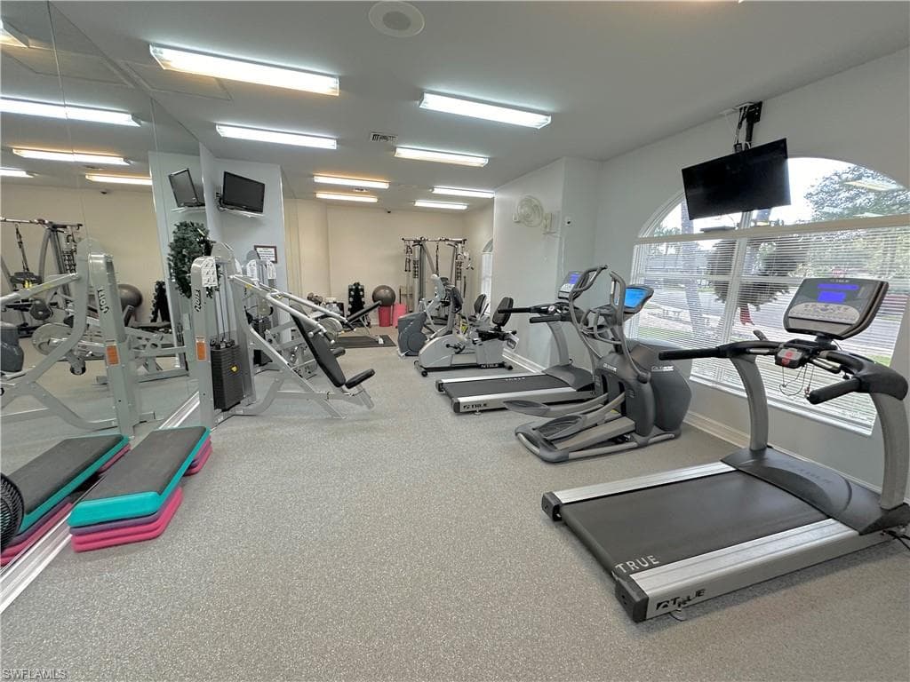 23087 Lone Oak DR-27