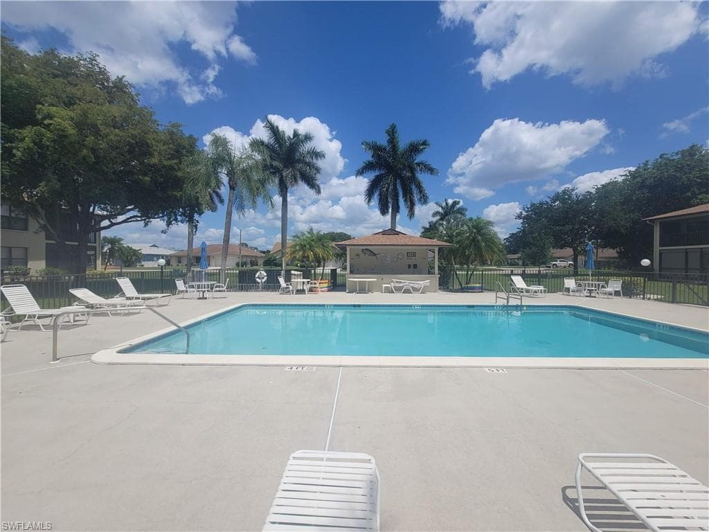 4410 Chantelle DR H-205-26