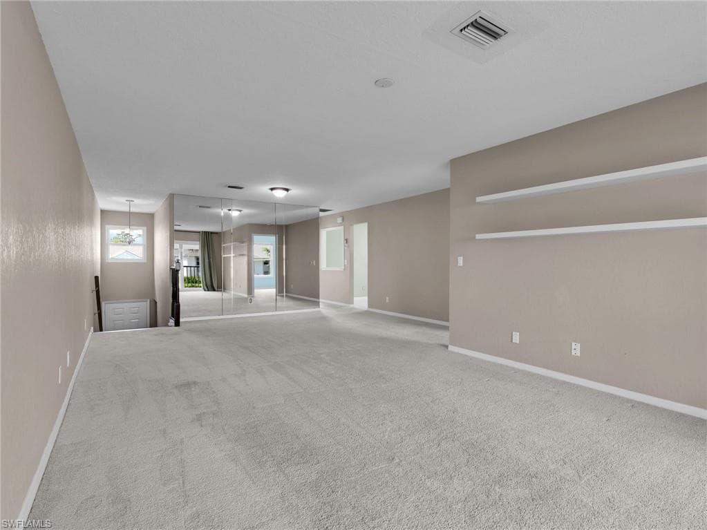 1494 Trafalgar LN C-7