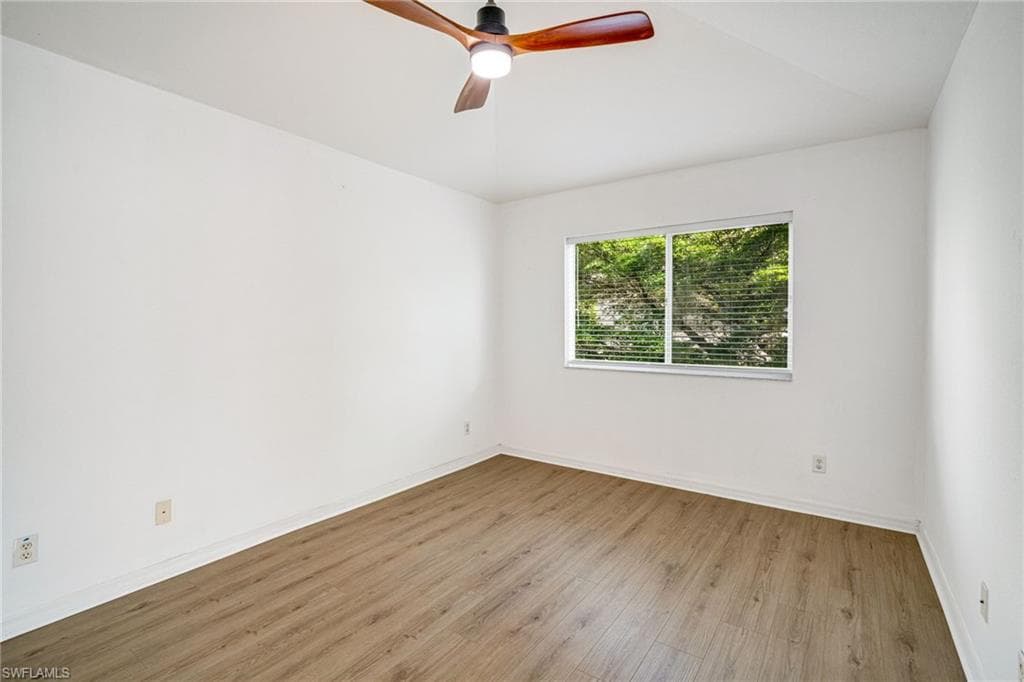 3174 Antica ST-11