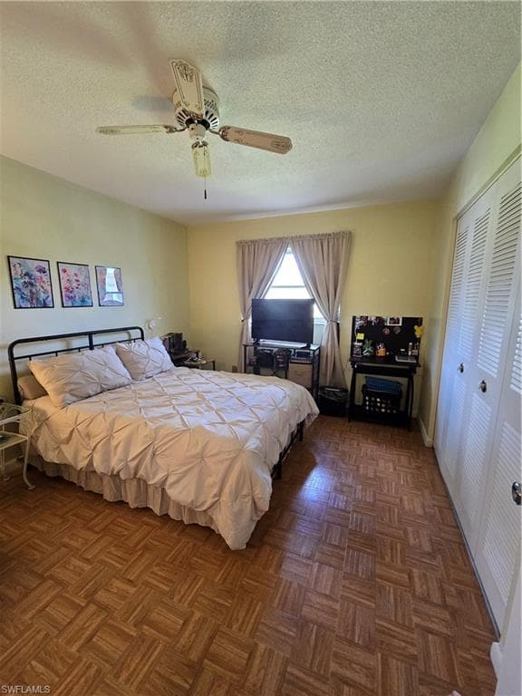 634 Joel BLVD-17