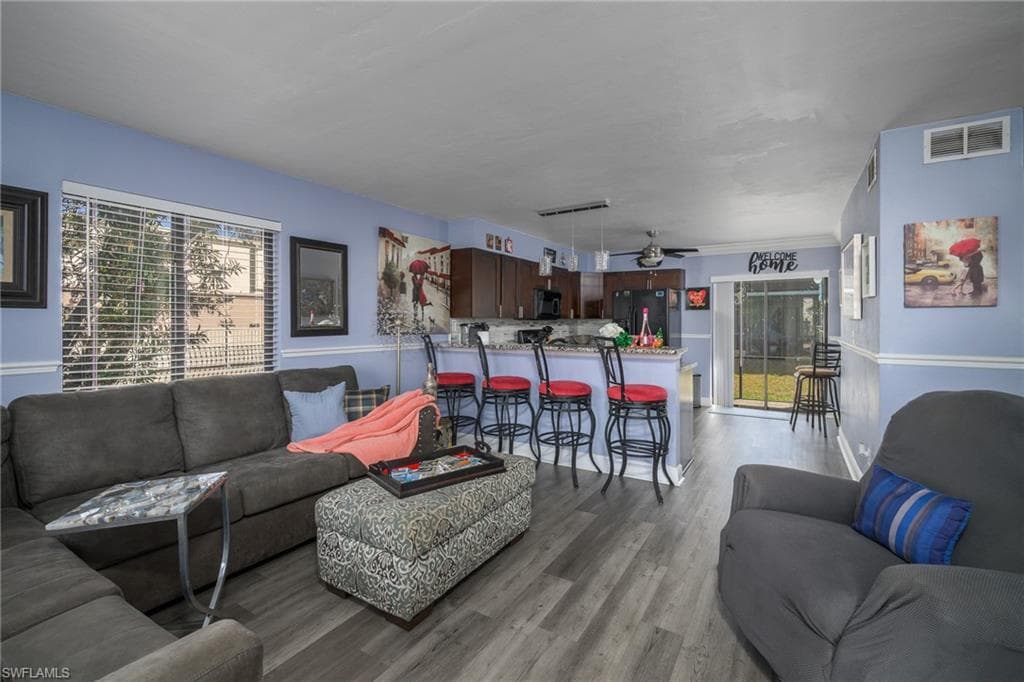 4903 Vincennes ST 110-3