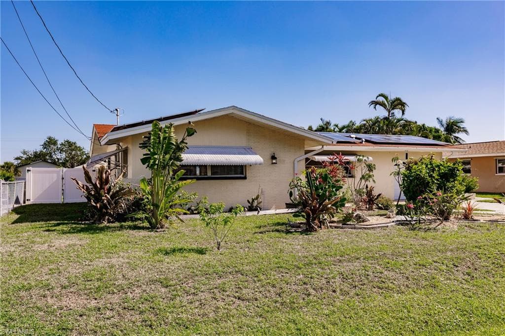 1437 Vendome CT-7
