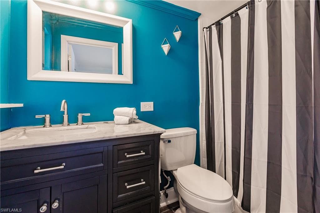 1437 Vendome CT-20