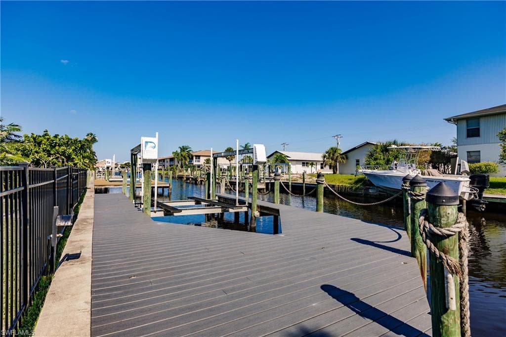 1437 Vendome CT-41
