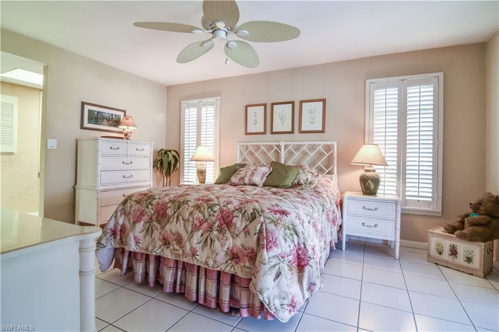 4632 Gulf AVE-6