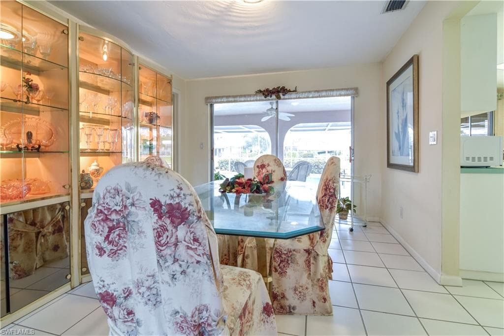 4632 Gulf AVE-15