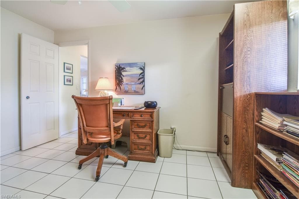 4632 Gulf AVE-35