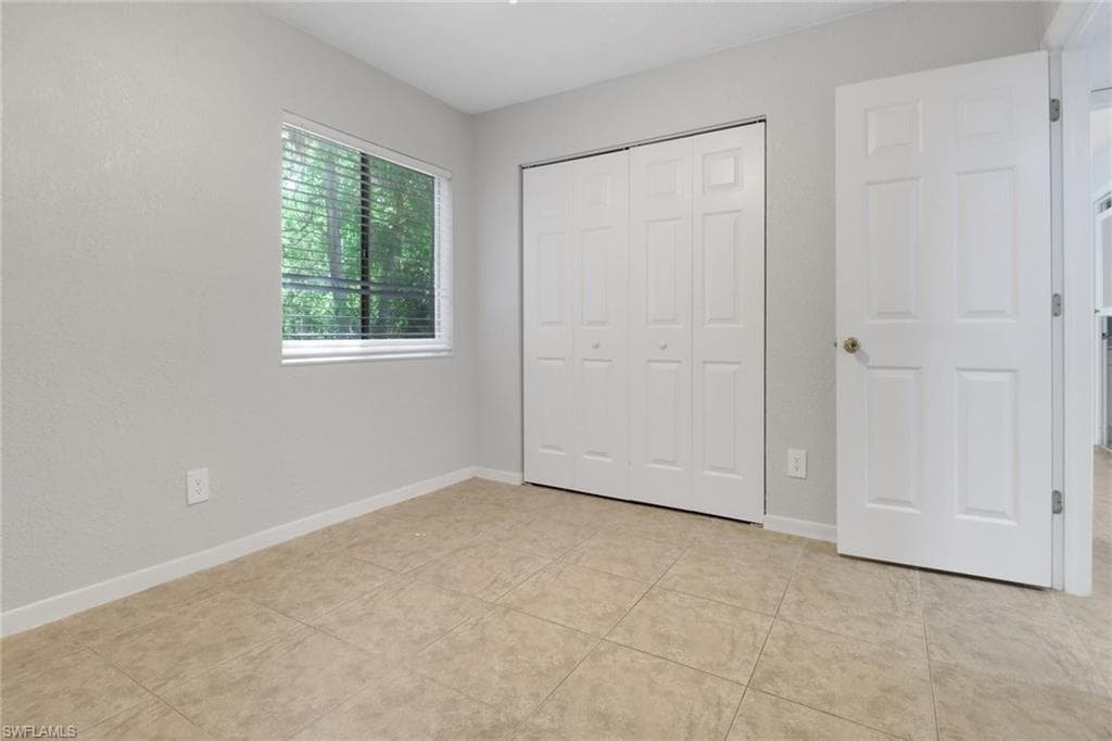 4635 Bayshore DR P4-11