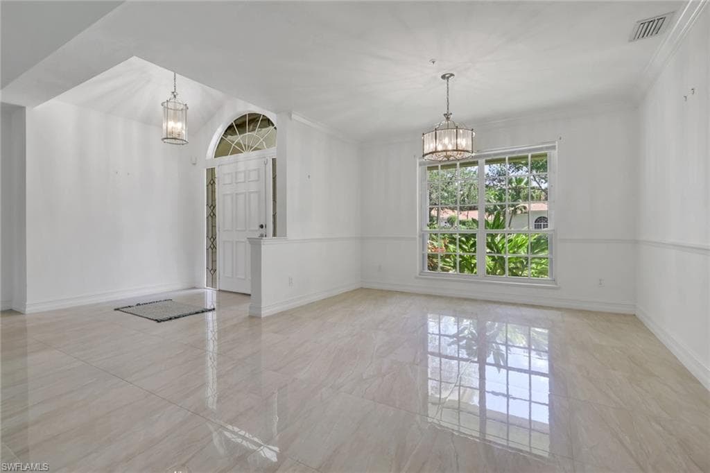 219 Monterey DR-6