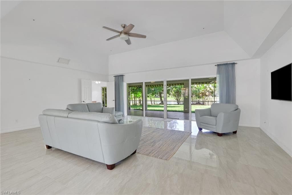 219 Monterey DR-8