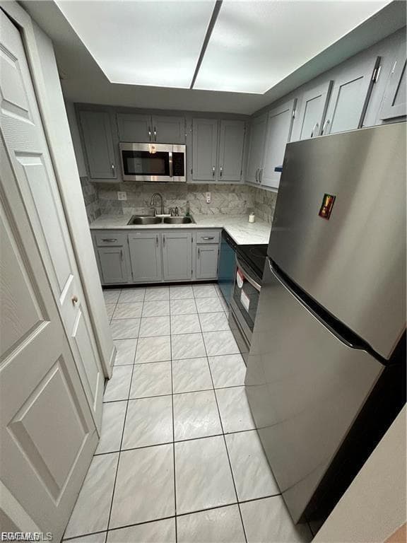 3704 Broadway 107-2