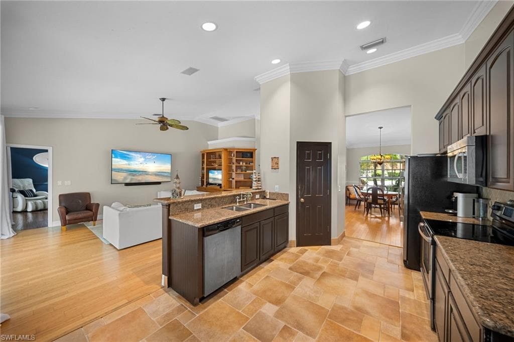 3638 Zion Park CT-12