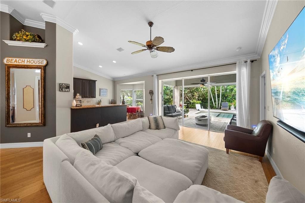 3638 Zion Park CT-10