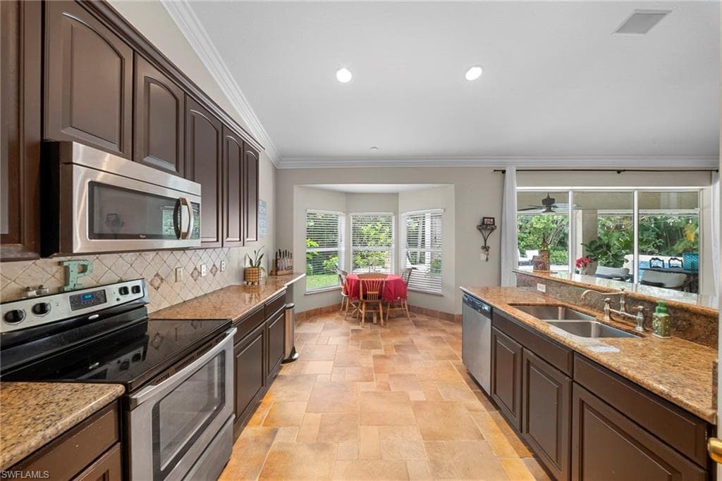 3638 Zion Park CT-14