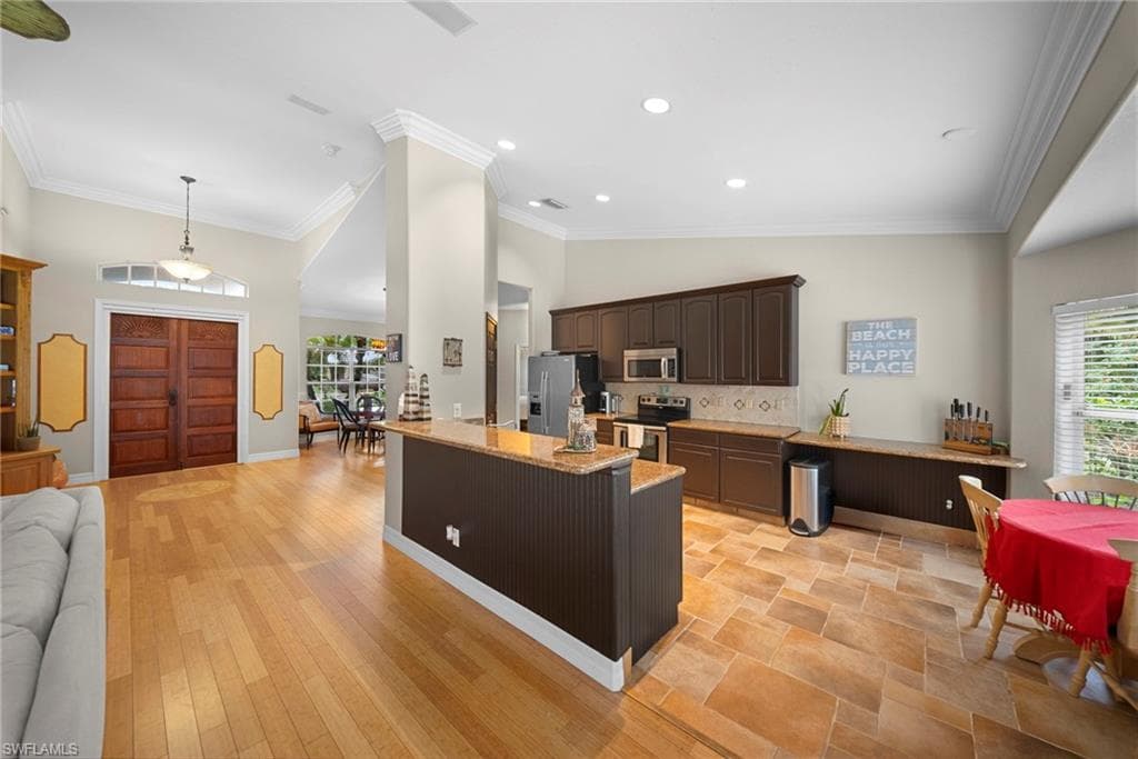 3638 Zion Park CT-11