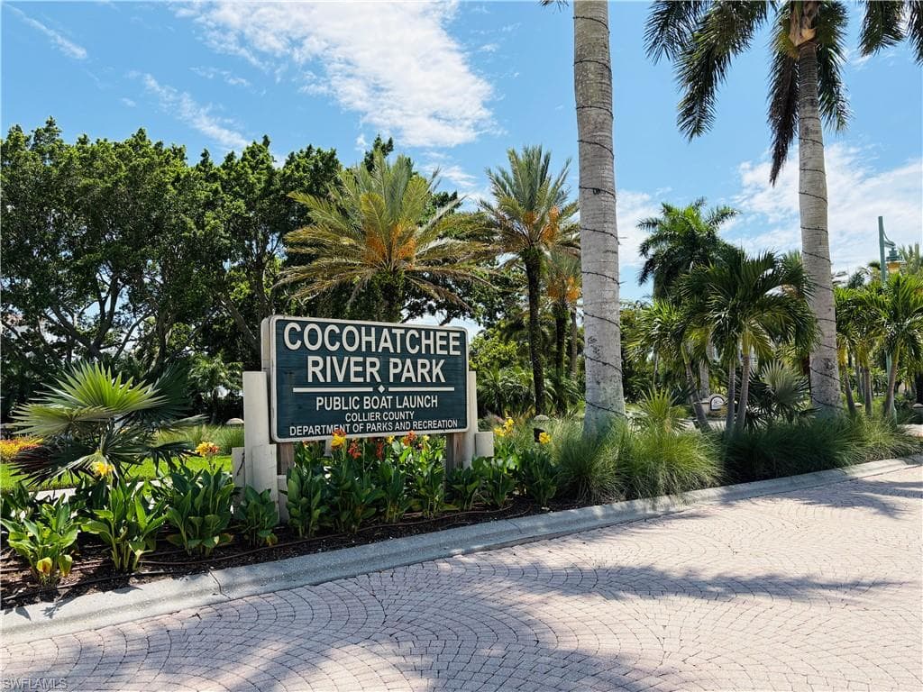 15475 Cedarwood LN 203-47