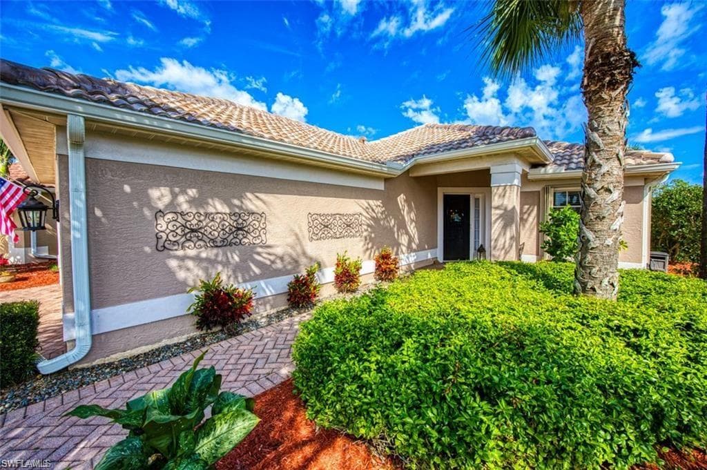 10092 Oakhurst WAY-1