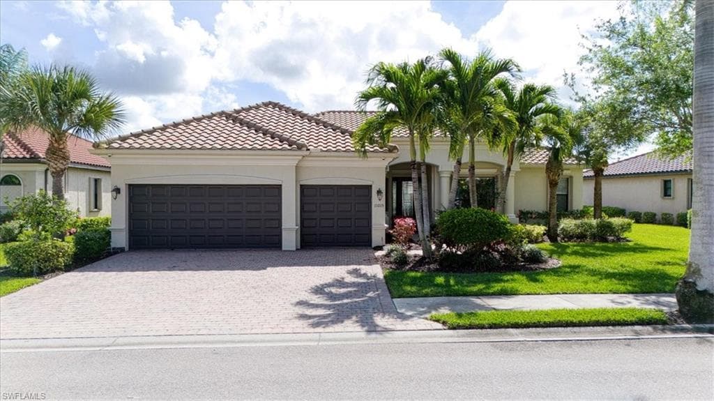 11015 Longwing DR-1