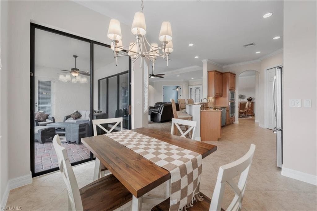 11015 Longwing DR-14