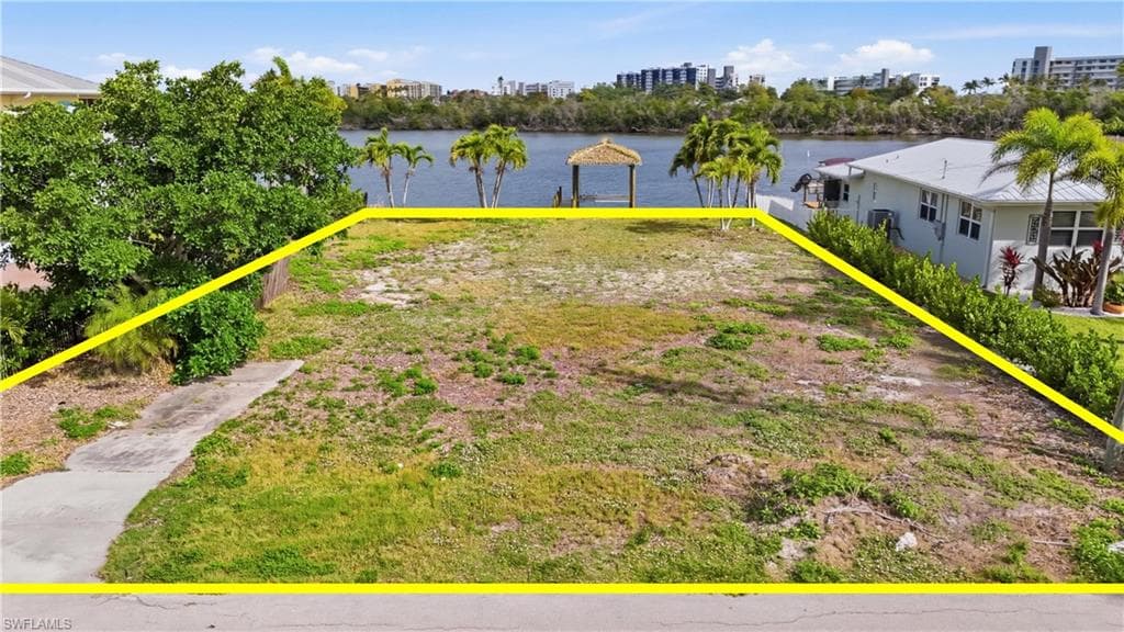 8061 Lagoon RD-5
