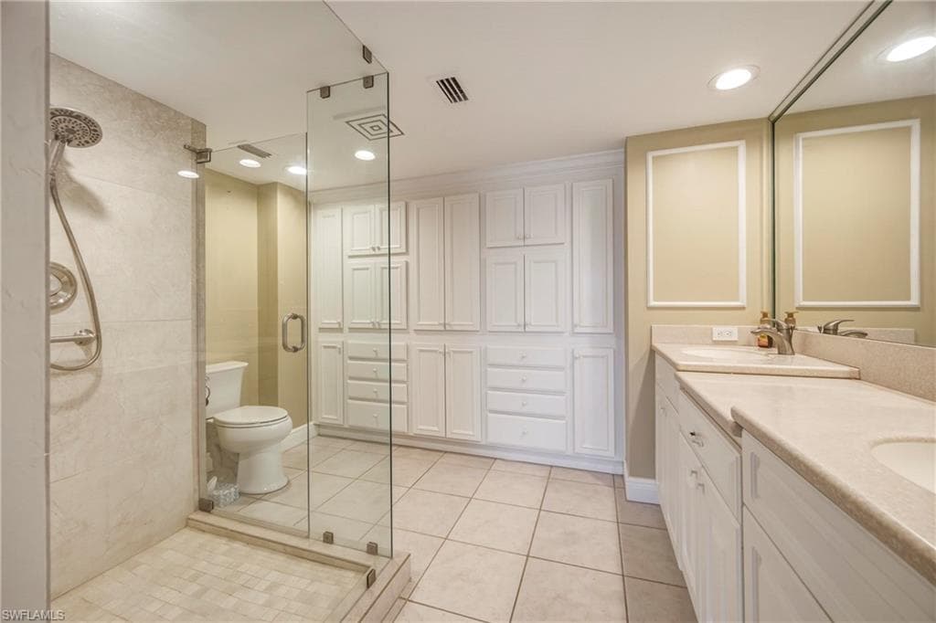 7129 Lakeridge View CT 104-6