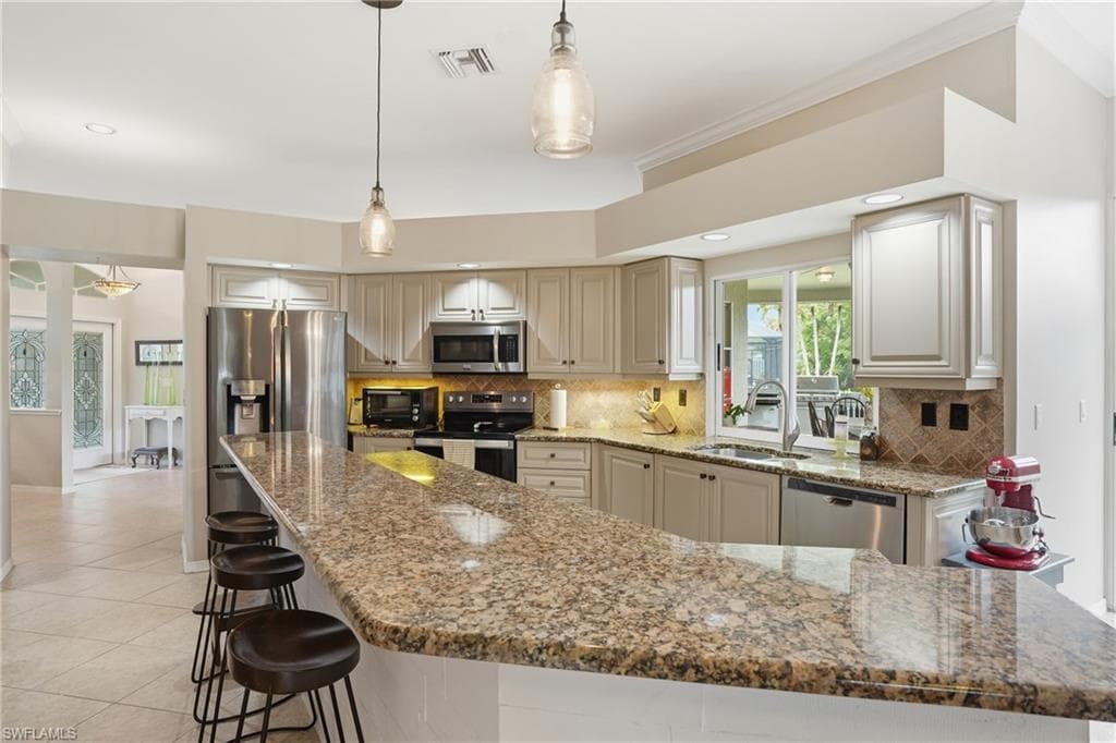 12761 Dresden CT-13