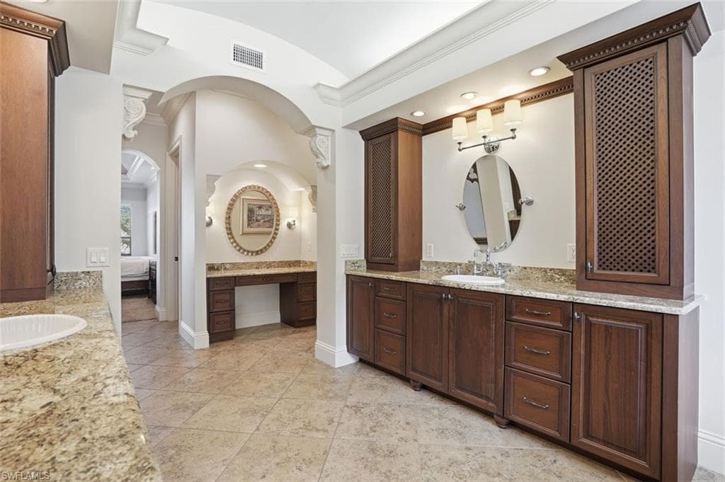3027 Mona Lisa BLVD-17