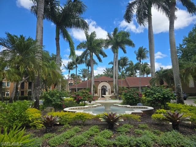 1210 Reserve WAY 204-17