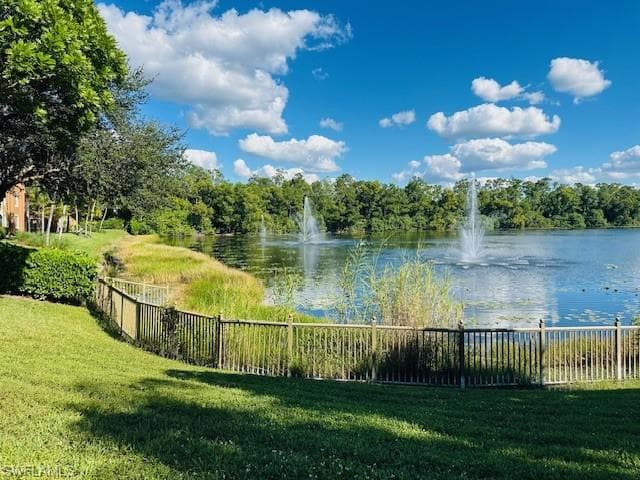 1210 Reserve WAY 204-36