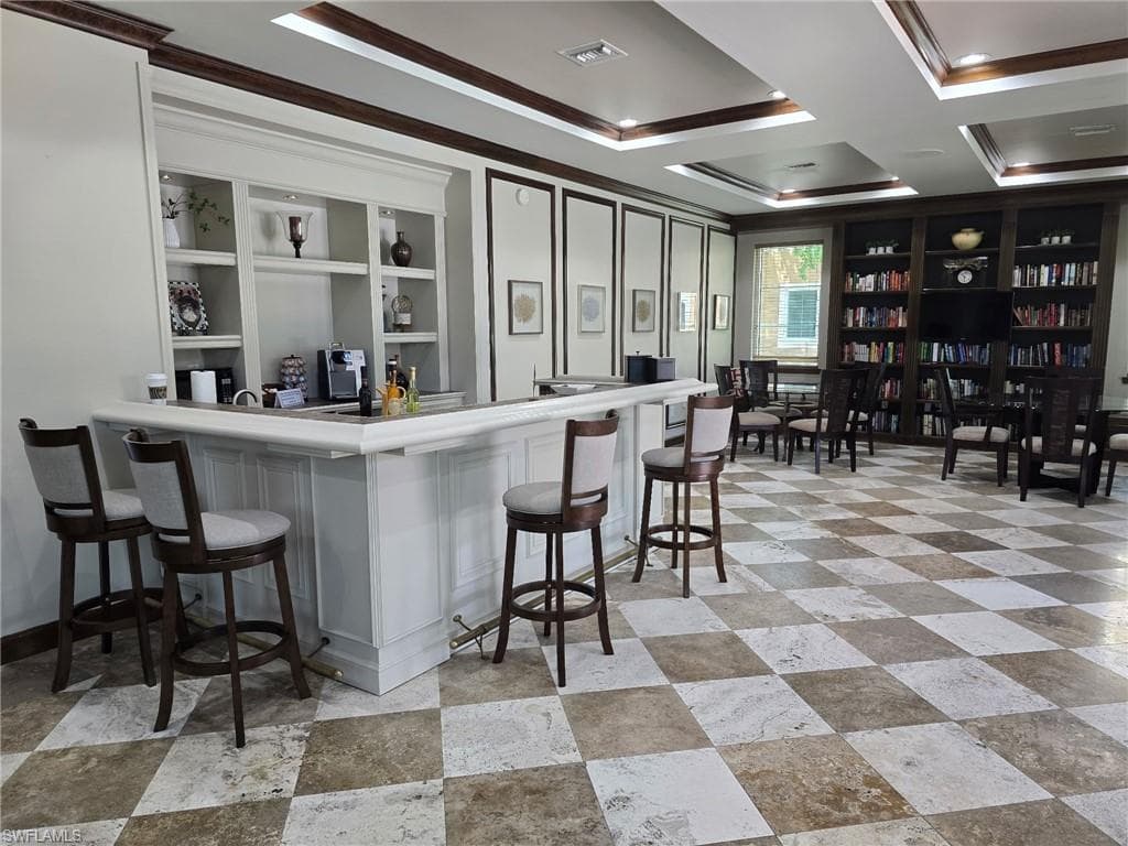 1210 Reserve WAY 204-28