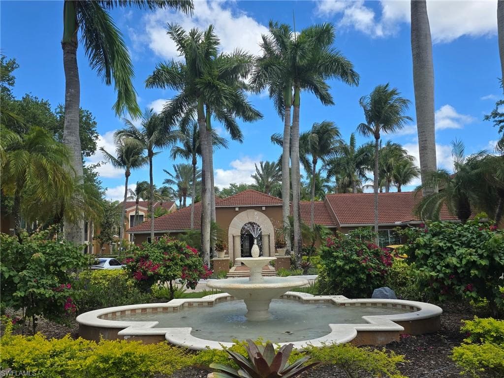 1210 Reserve WAY 204-31