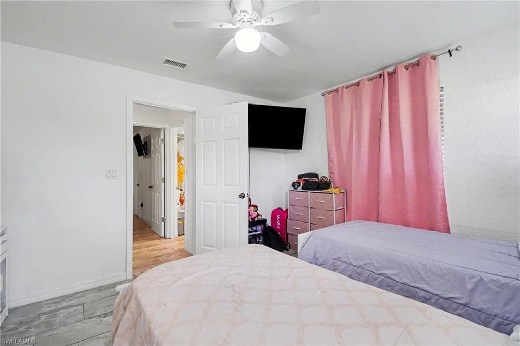 2208/2210 Iris WAY-17