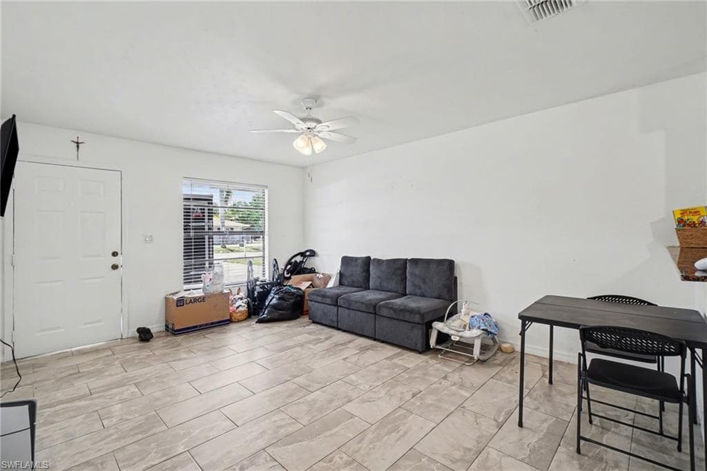 2208/2210 Iris WAY-22