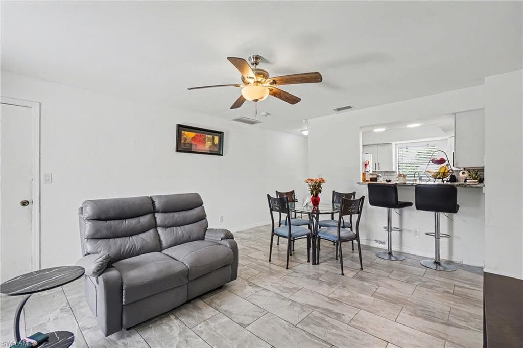 2208/2210 Iris WAY-5
