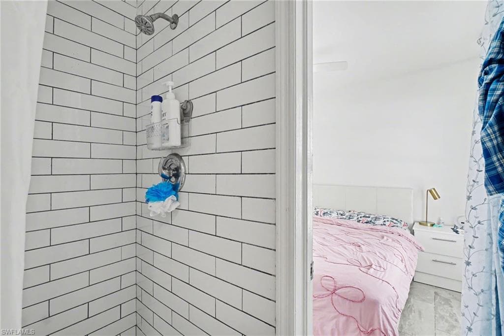 2208/2210 Iris WAY-15