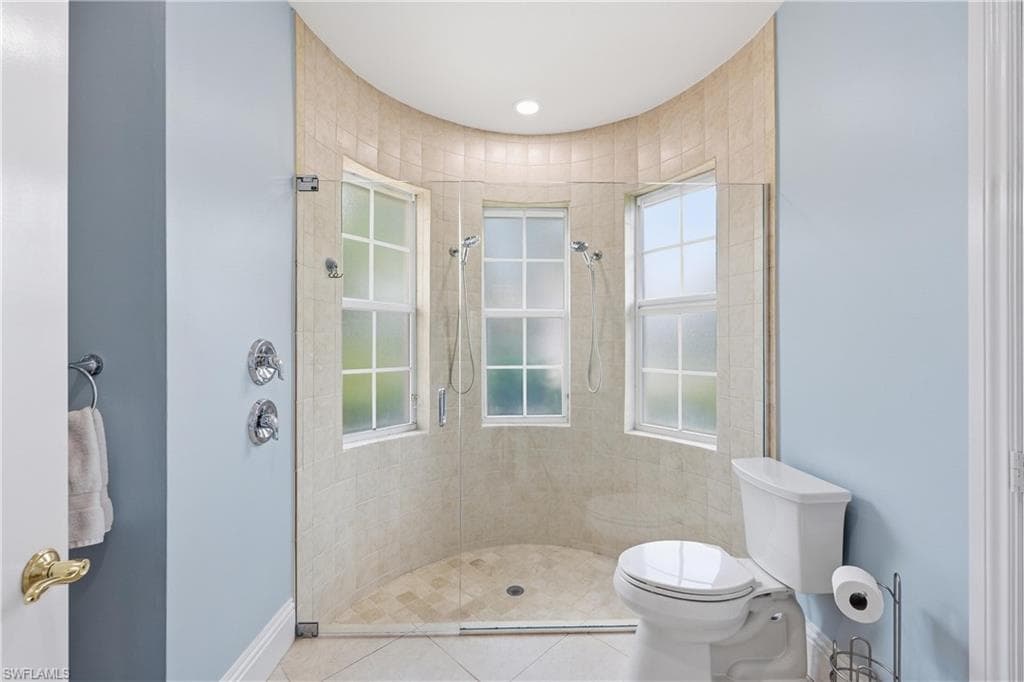 2844 Coco Lakes DR-34