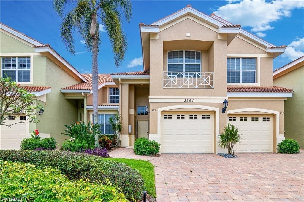 2264 Ashton Oaks LN O-4-102-1