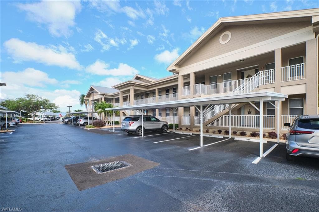 15256 Riverbend BLVD 202-2
