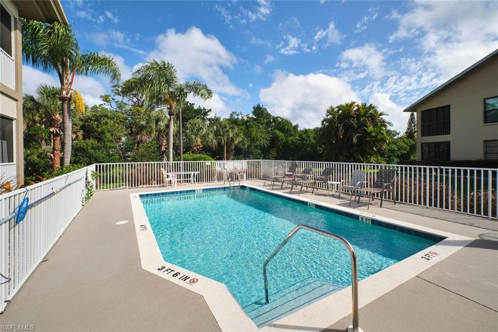 15256 Riverbend BLVD 202-28