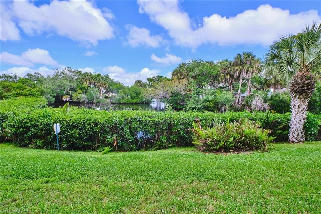 15256 Riverbend BLVD 202-33