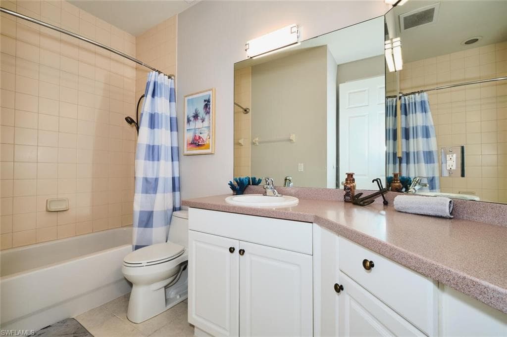 15256 Riverbend BLVD 202-18