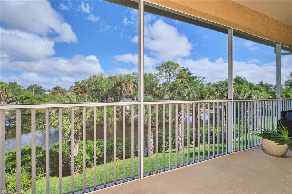 15256 Riverbend BLVD 202-25
