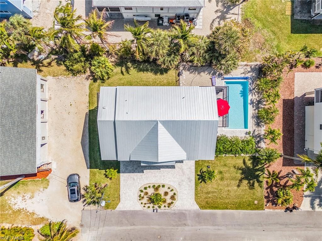 5691 Marimin DR-36