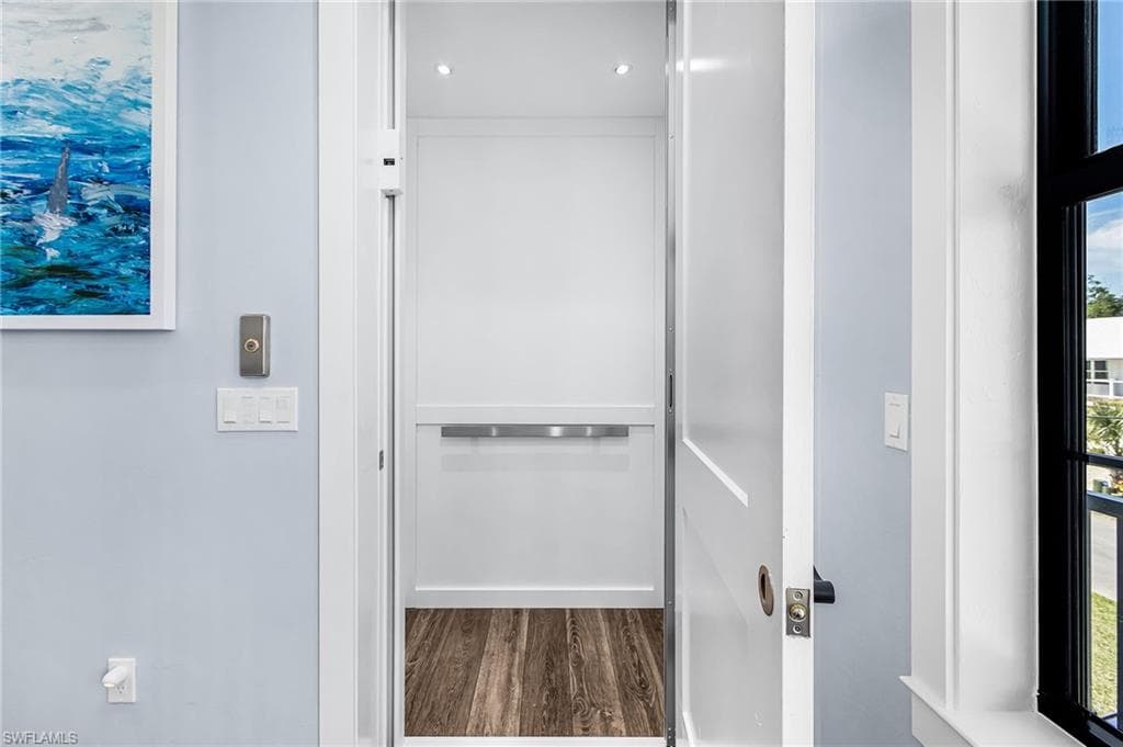 5691 Marimin DR-21