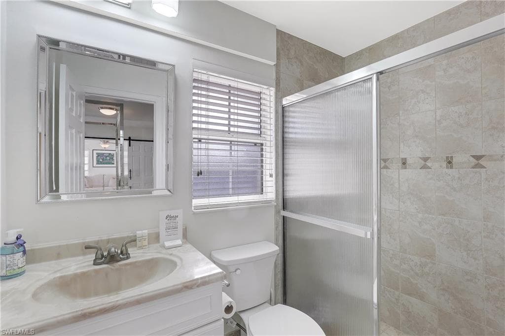 637 95th AVE N-18